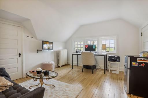 2105 Irving Avenue S, 5, Minneapolis, MN 55405