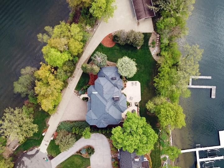 Check out that double shoreline!