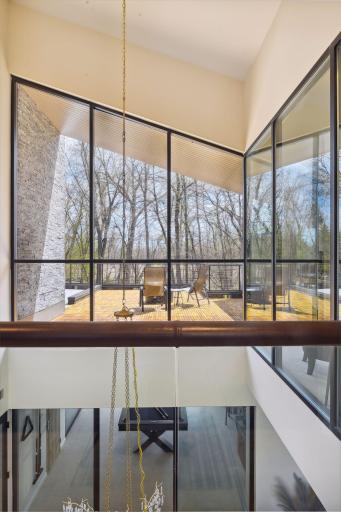 45 Clay Cliffe Drive, Excelsior, MN 55331