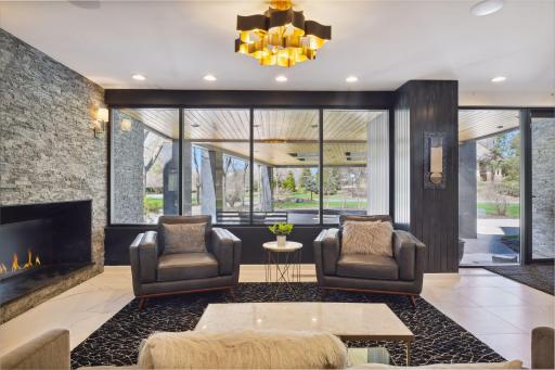 45 Clay Cliffe Drive, Excelsior, MN 55331