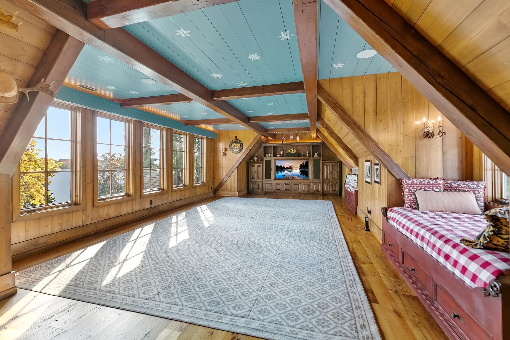 Bonus Room // Upper-Level