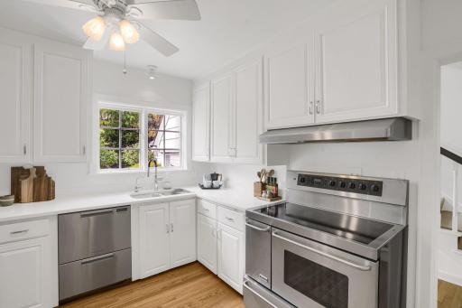3418 W Bde Maka Ska Parkway, Minneapolis, MN 55416
