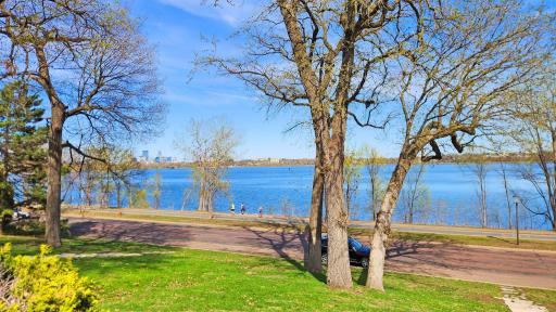 3418 W Bde Maka Ska Parkway, Minneapolis, MN 55416