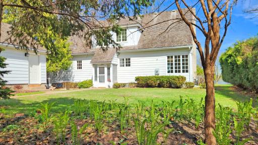 3418 W Bde Maka Ska Parkway, Minneapolis, MN 55416