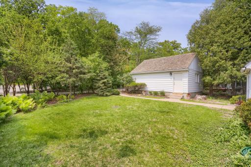 3418 W Bde Maka Ska Parkway, Minneapolis, MN 55416