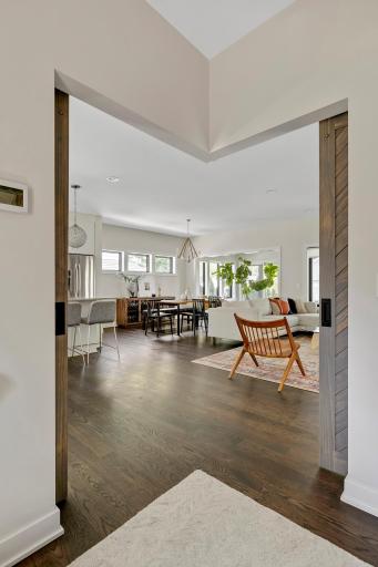 4245 Lynn Avenue, Edina, MN 55416