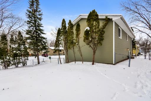 10421 Unity Street NW, Coon Rapids, MN 55433