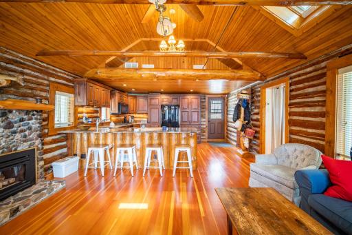 12329 Whitefish Avenue, Crosslake, MN 56442