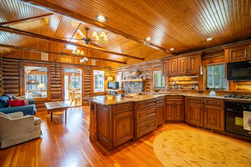 12329 Whitefish Avenue, Crosslake, MN 56442