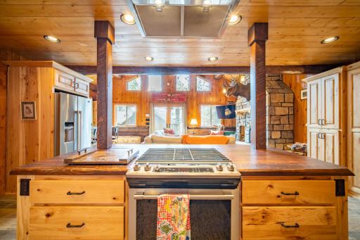 12329 Whitefish Avenue, Crosslake, MN 56442