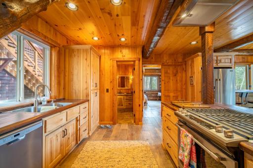 12329 Whitefish Avenue, Crosslake, MN 56442
