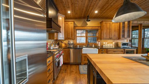 12275 Whitefish Avenue, Crosslake, MN 56442