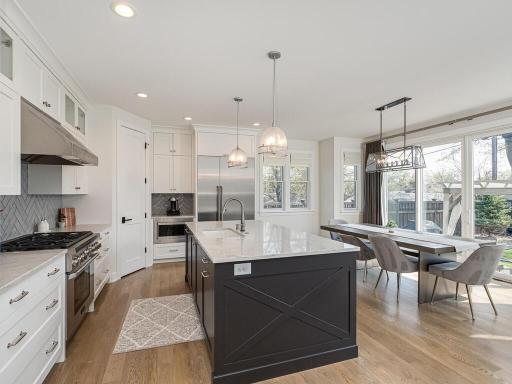 6109 Oaklawn Avenue, Edina, MN 55424