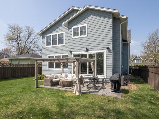 6109 Oaklawn Avenue, Edina, MN 55424