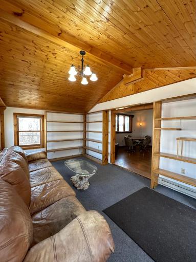 6527 Highway 11, International Falls, MN 56649
