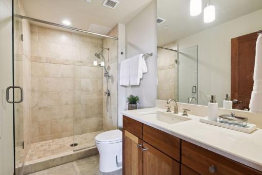 100 3rd Avenue S, 1502, Minneapolis, MN 55401