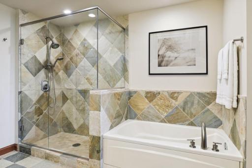 100 3rd Avenue S, 1502, Minneapolis, MN 55401
