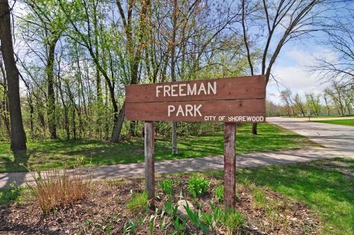 Location! Location! Several parks, as well as the Elementary school nearby