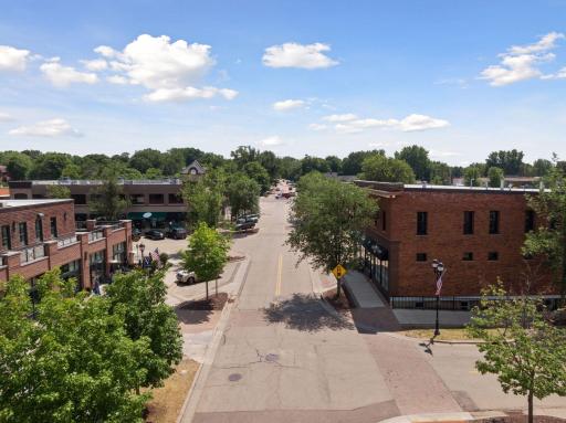 Downtown Victoria enjoys welcoming small-town vibes while offering a wide variety of restaurants, shops, and entertainment options!