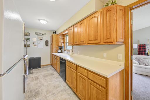 821 Westwood Drive, Faribault, MN 55021