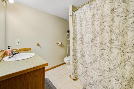 821 Westwood Drive, Faribault, MN 55021