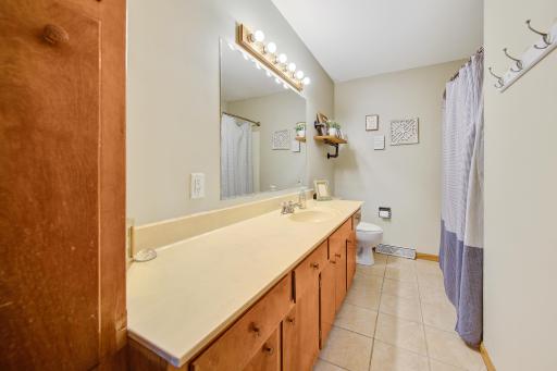 821 Westwood Drive, Faribault, MN 55021