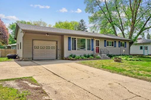821 Westwood Drive, Faribault, MN 55021
