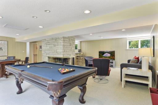300 Westwood Drive N, Golden Valley, MN 55422
