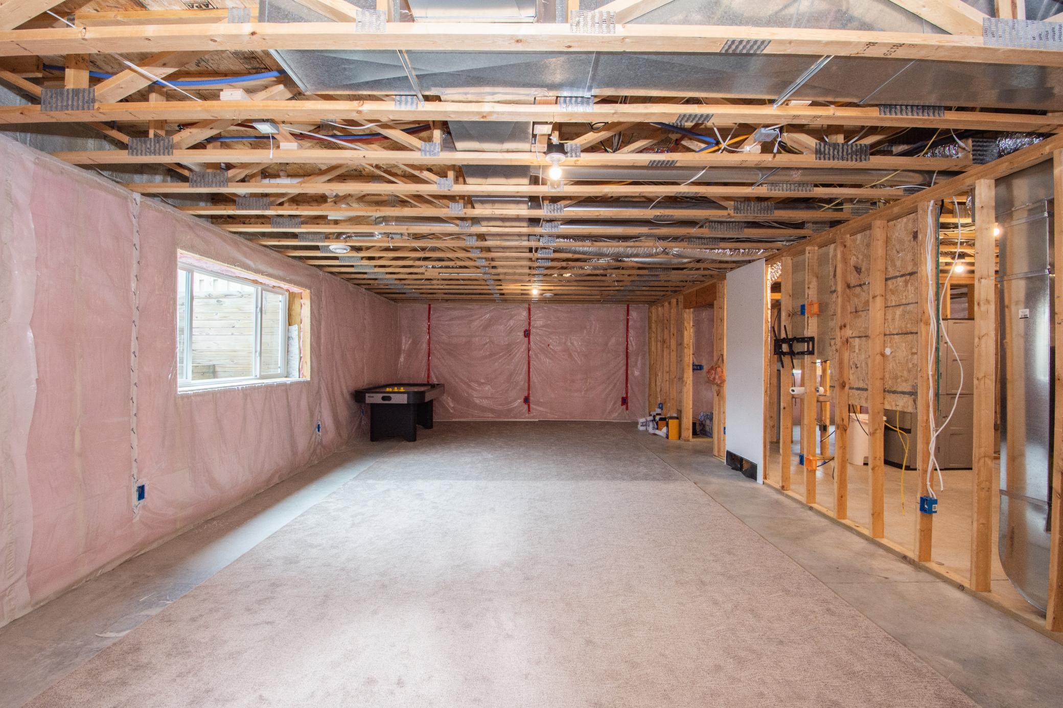 Family Room-1.jpg
