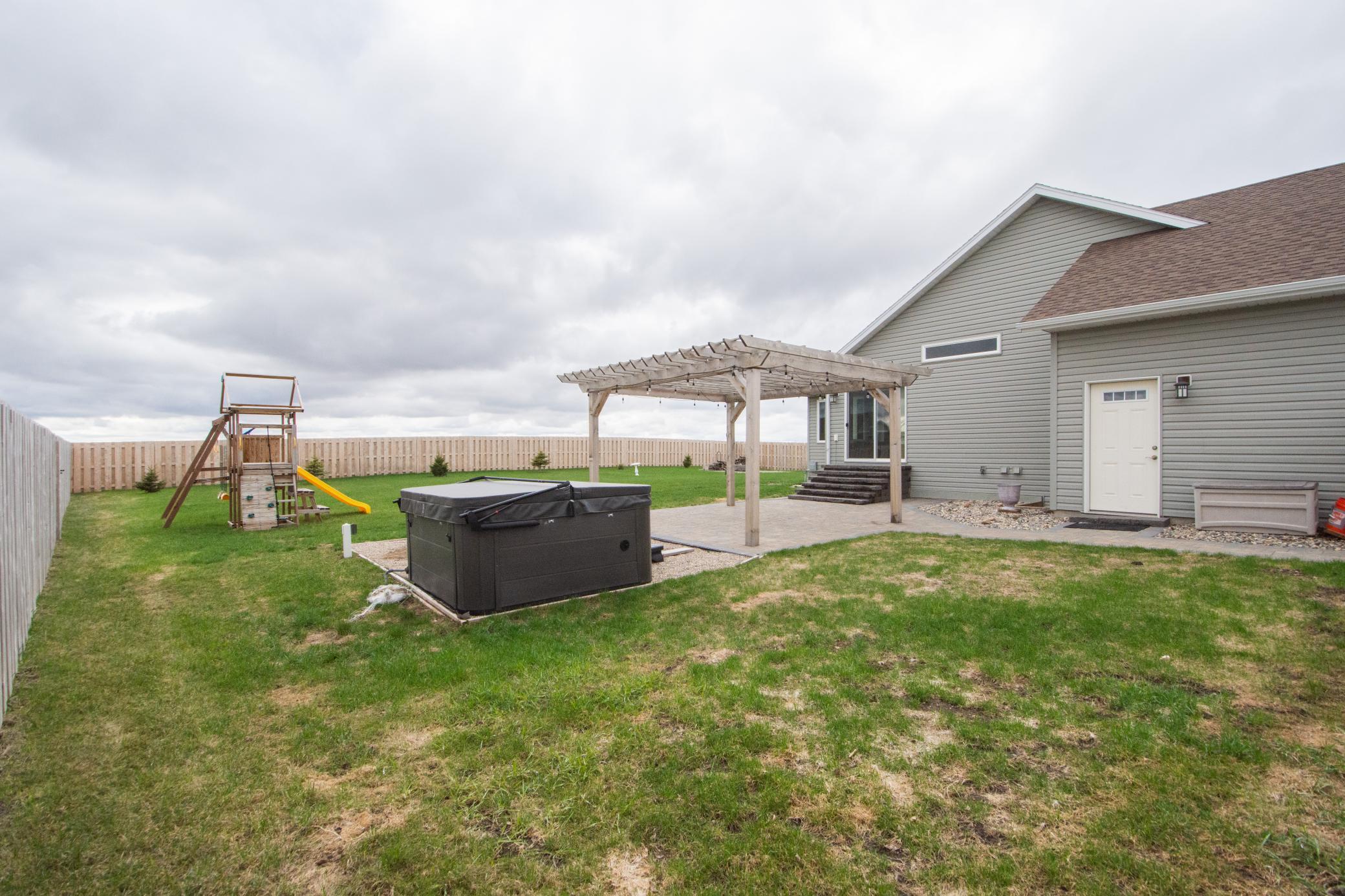 Backyard-1.jpg