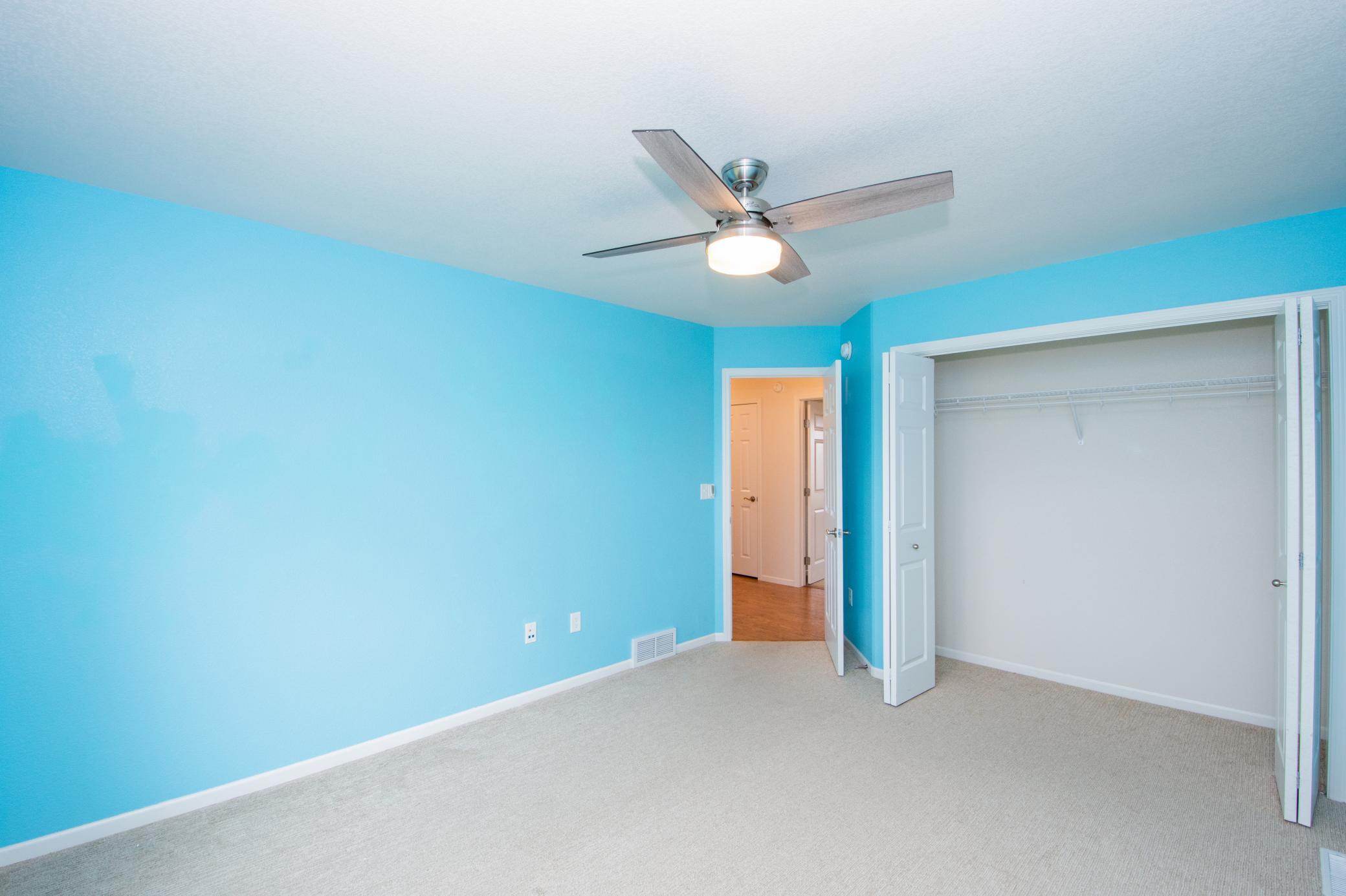 Bedroom3-3.jpg