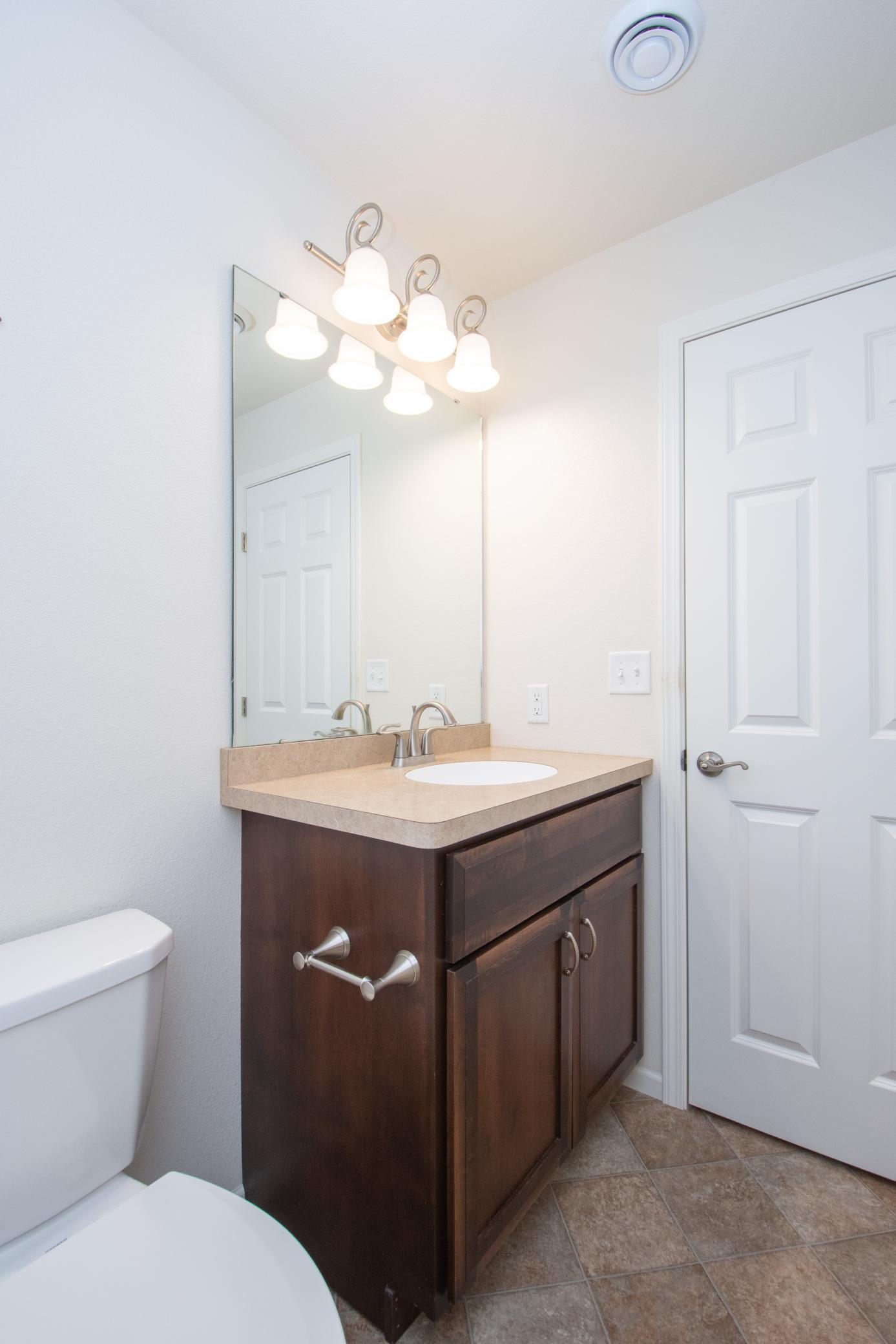 Lower Bath-3.jpg