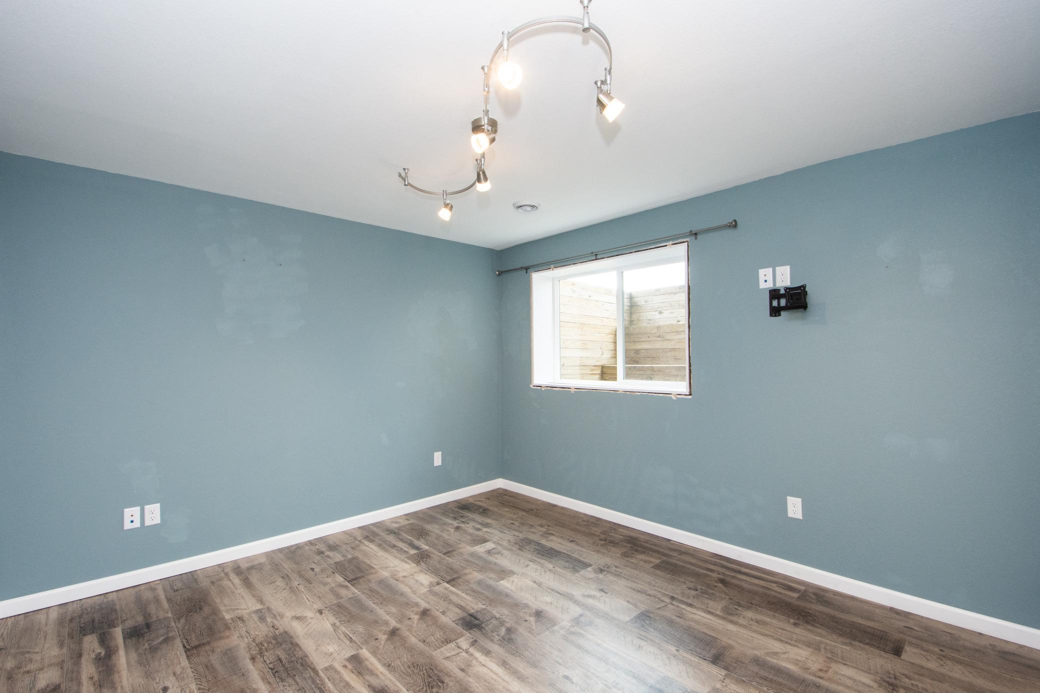 Bedroom5-1.jpg