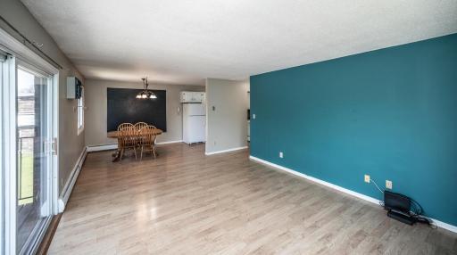 8045 Xerxes Ave S Minneapolis-large-023-019-Living Room-1500x840-72dpi.jpg