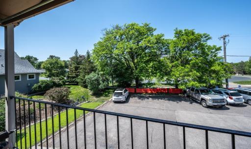 8045 Xerxes Ave S Minneapolis-large-024-021-Deck-1500x892-72dpi.jpg