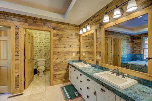 8622N Northwoods Trail, Hayward, WI 54843