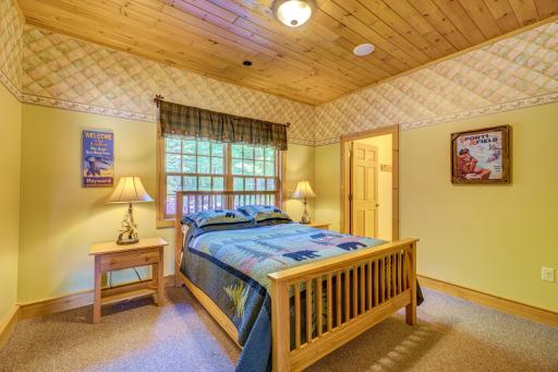 8622N Northwoods Trail, Hayward, WI 54843