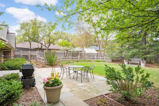 1777 Knox Avenue S, Minneapolis, MN 55403