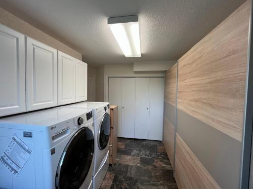 8432_LaundryRoom.jpeg