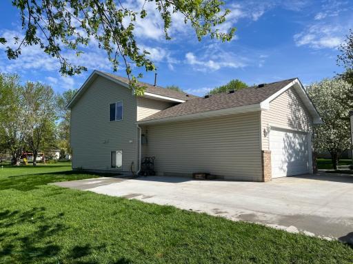 8432_Left side of the House.jpeg