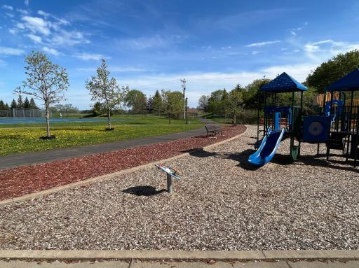 8432_Playground Walking distance .jpeg
