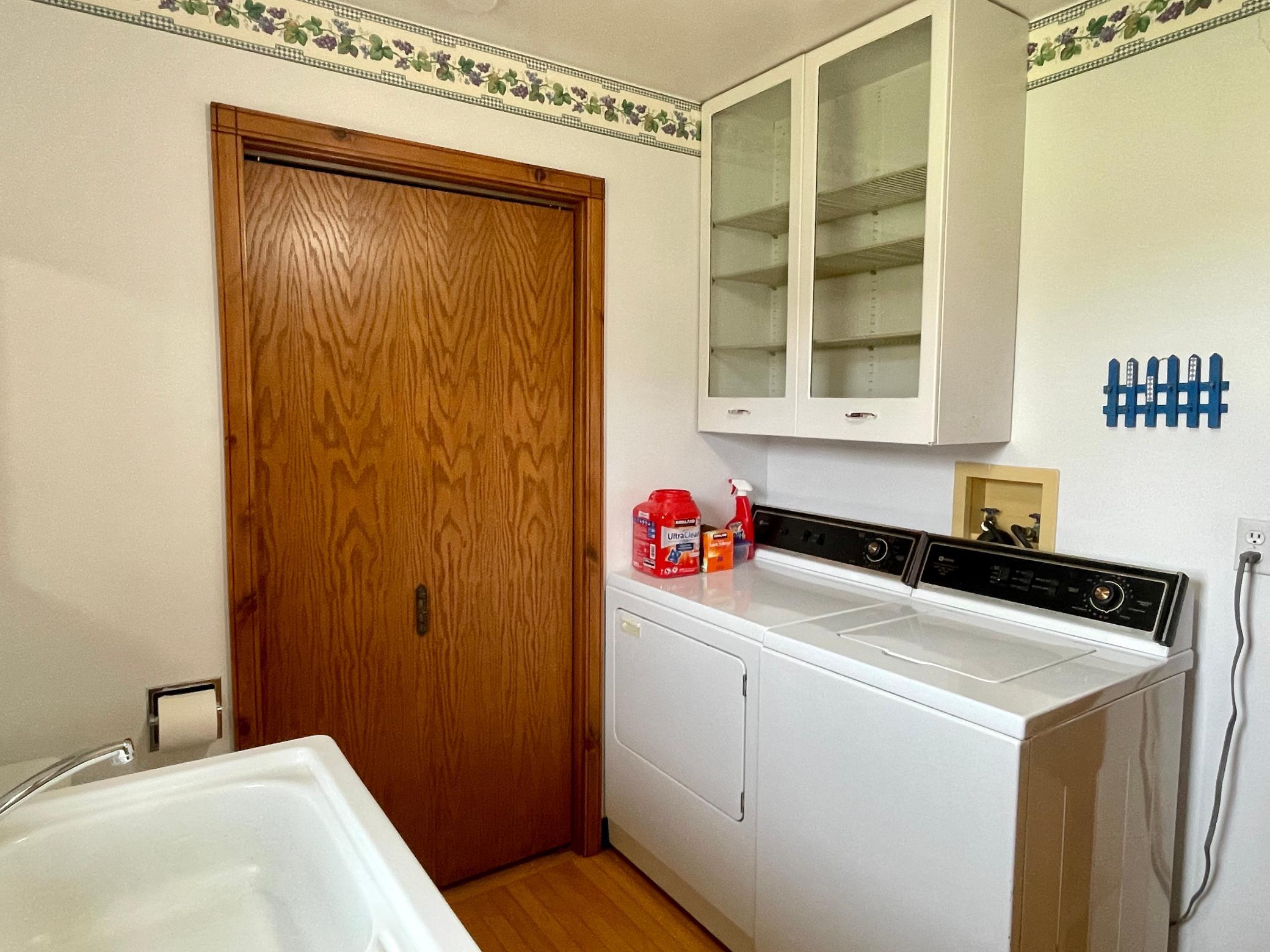 11-Laundry room with half bath (1).jpg
