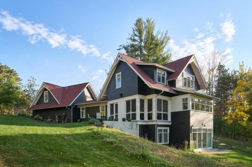 39 Windy Hill Road, Sunfish Lake, MN 55077
