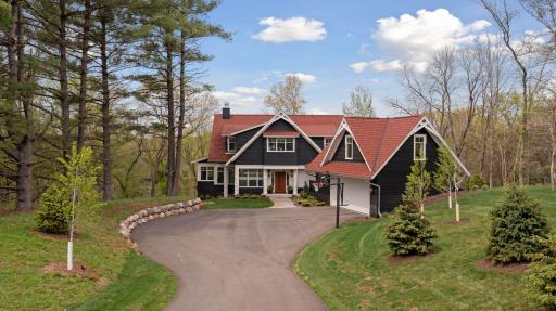 39 Windy Hill Road, Sunfish Lake, MN 55077