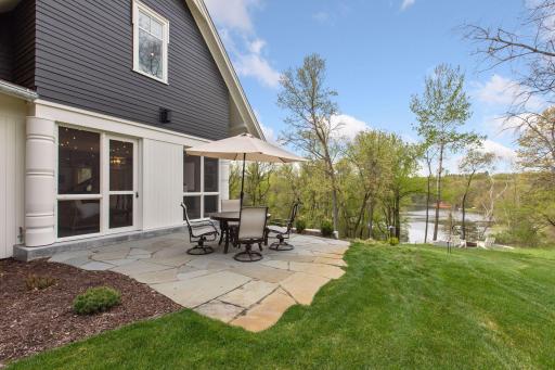 39 Windy Hill Road, Sunfish Lake, MN 55077