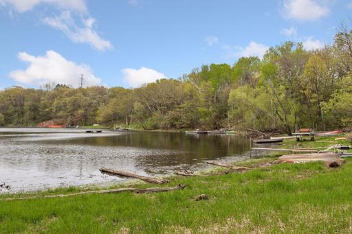 39 Windy Hill Road, Sunfish Lake, MN 55077