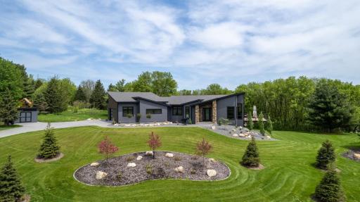 980 Historic Drive SW, Rochester, MN 55902