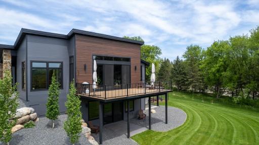 980 Historic Drive SW, Rochester, MN 55902