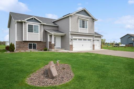 8549 117th Avenue SE, Clear Lake, MN 55319