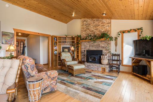 12568 Anchor Point Road, Crosslake, MN 56442